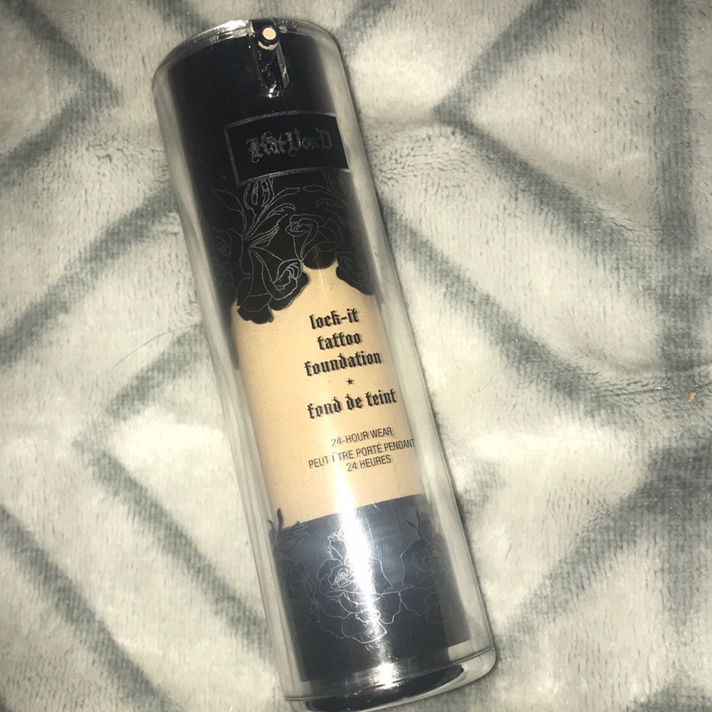 Kat Von D Tattoo Lock-It Foundation